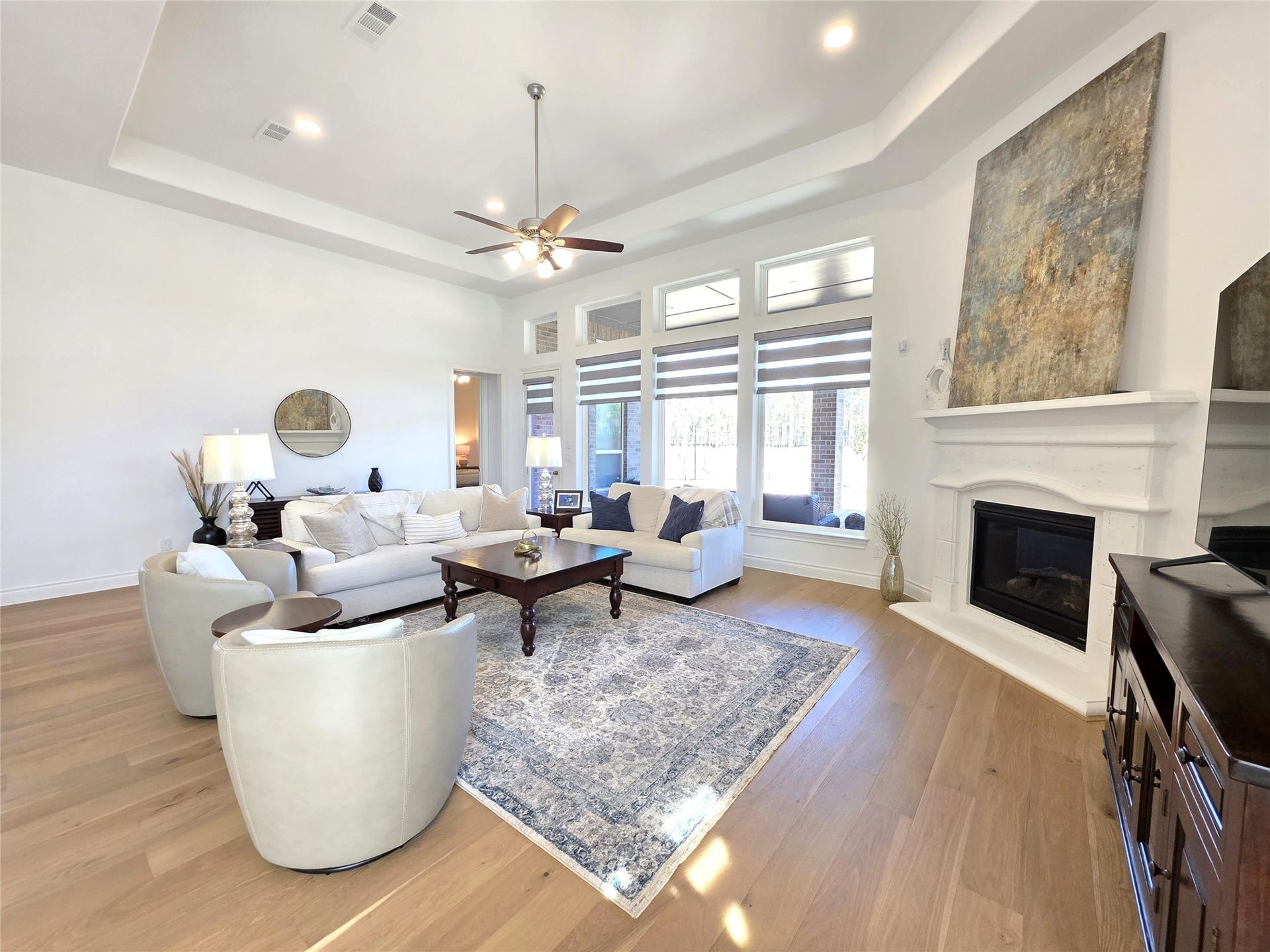 22045 Gateway Arch Drive, Porter, TX 77365 Living Room 1