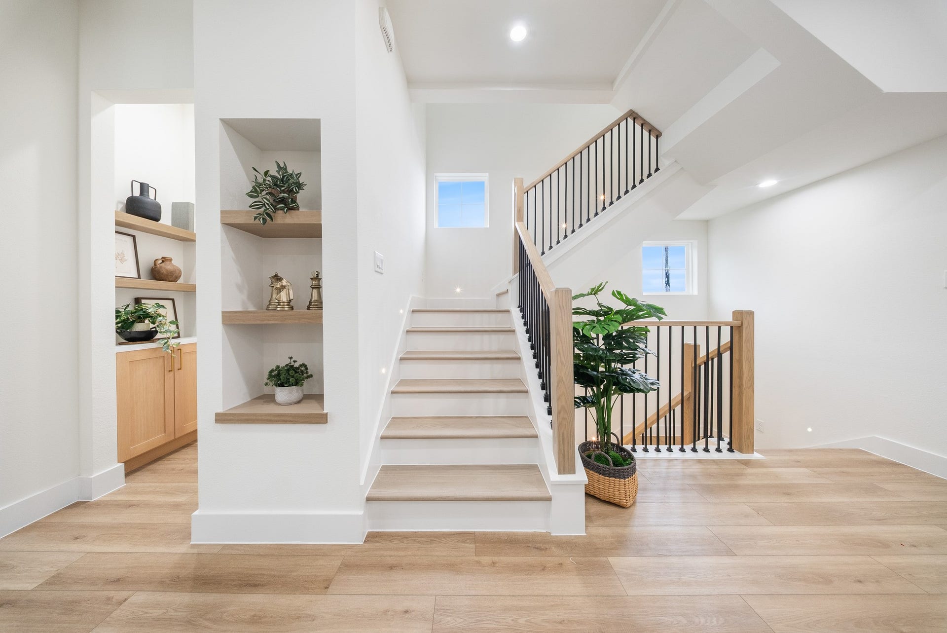 1106 Weiss Street, Houston, TX 77009 1106 Weiss Street, Houston, TX 77009