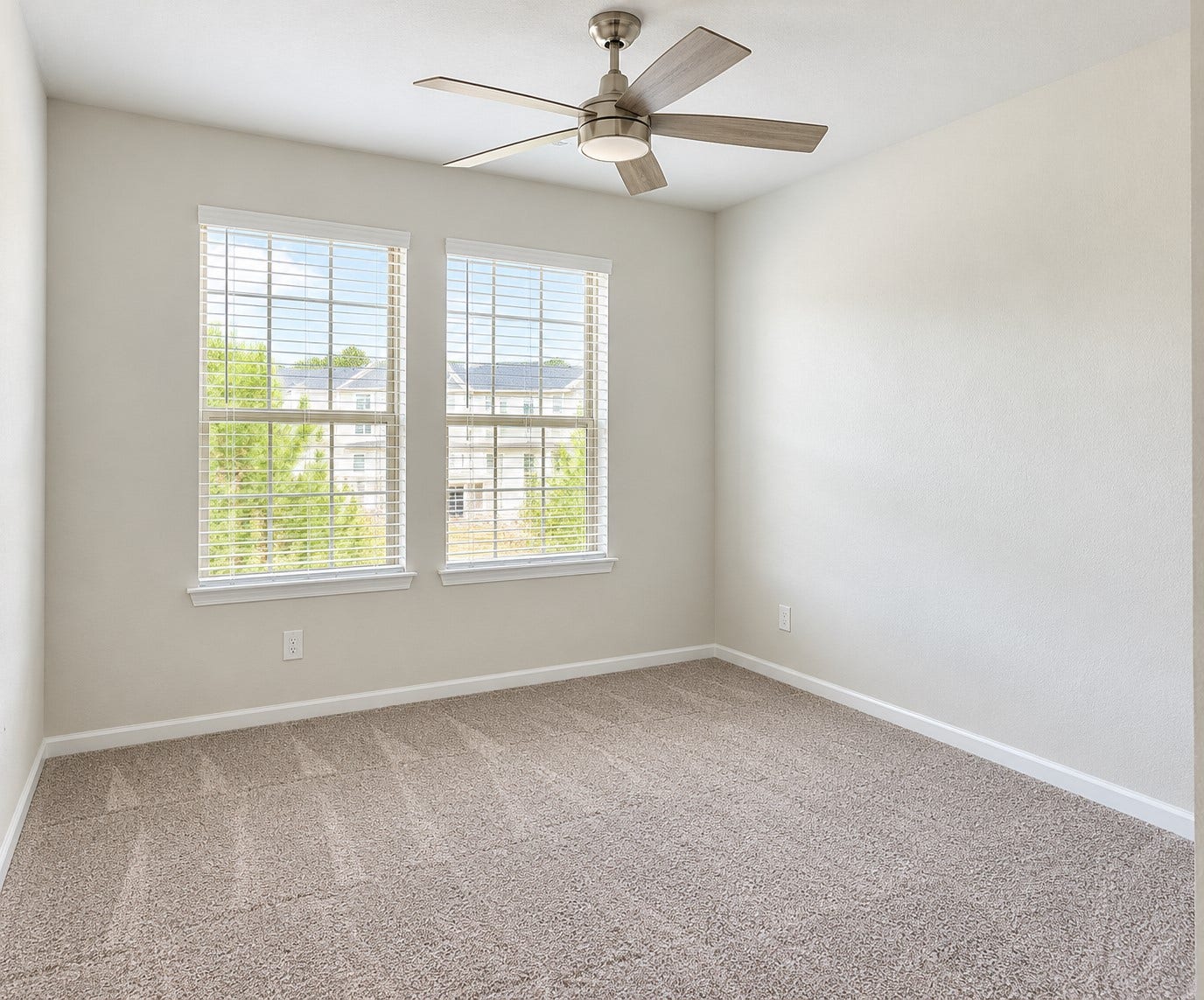 41 Snowdrop Lily Drive, Tomball, TX 77375 41 Snowdrop Lily Drive, Tomball, TX 77375