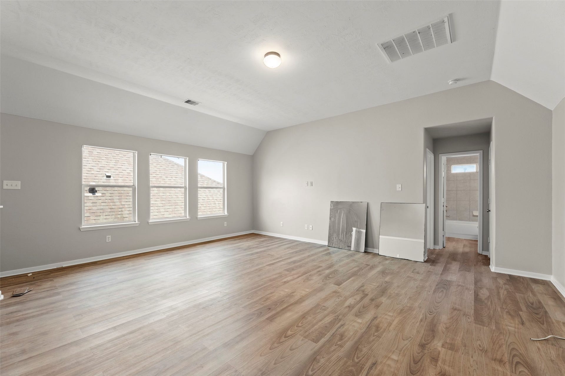 8911 Willow Wind Lane, Houston, TX 77083 8911 Willow Wind Lane, Houston, TX 77083
