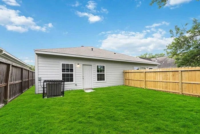 4507 White Rock Street, #B, Houston, TX 77051 4507 White Rock Street, #B, Houston, TX 77051