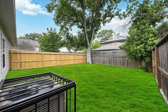 4507 White Rock Street, #B, Houston, TX 77051 4507 White Rock Street, #B, Houston, TX 77051