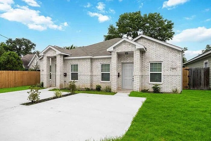 4507 White Rock Street, #B, Houston, TX 77051 4507 White Rock Street, #B, Houston, TX 77051