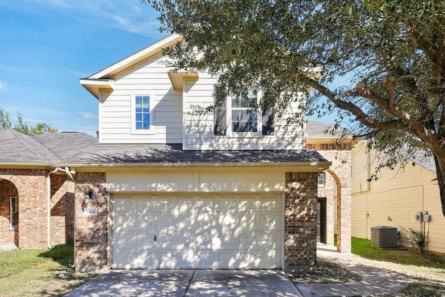 Property photo for 13042 Rose Landing Drive, Houston, TX