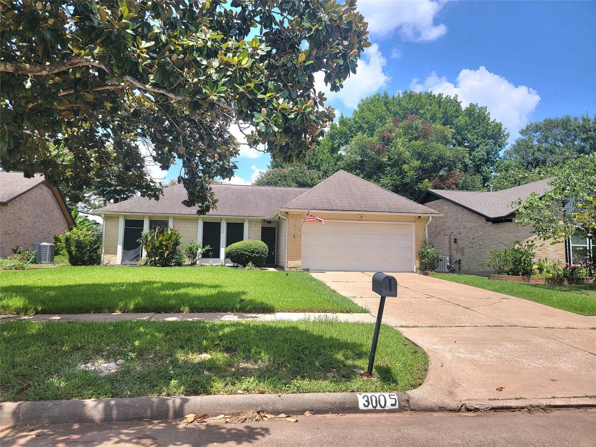 3005 Winchester, Sugar Land, TX 77479