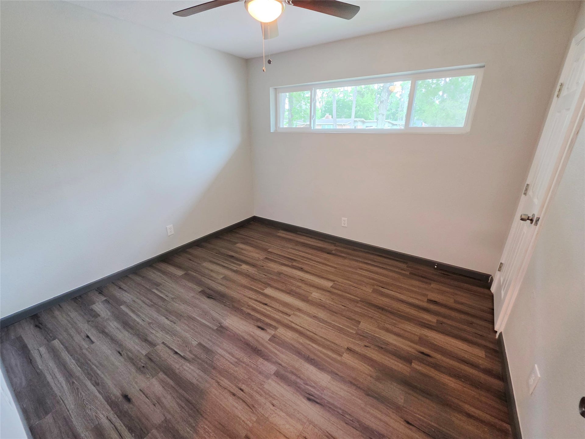 910 Royal Oak Drive, Dickinson, TX 77539 910 Royal Oak Drive, Dickinson, TX 77539
