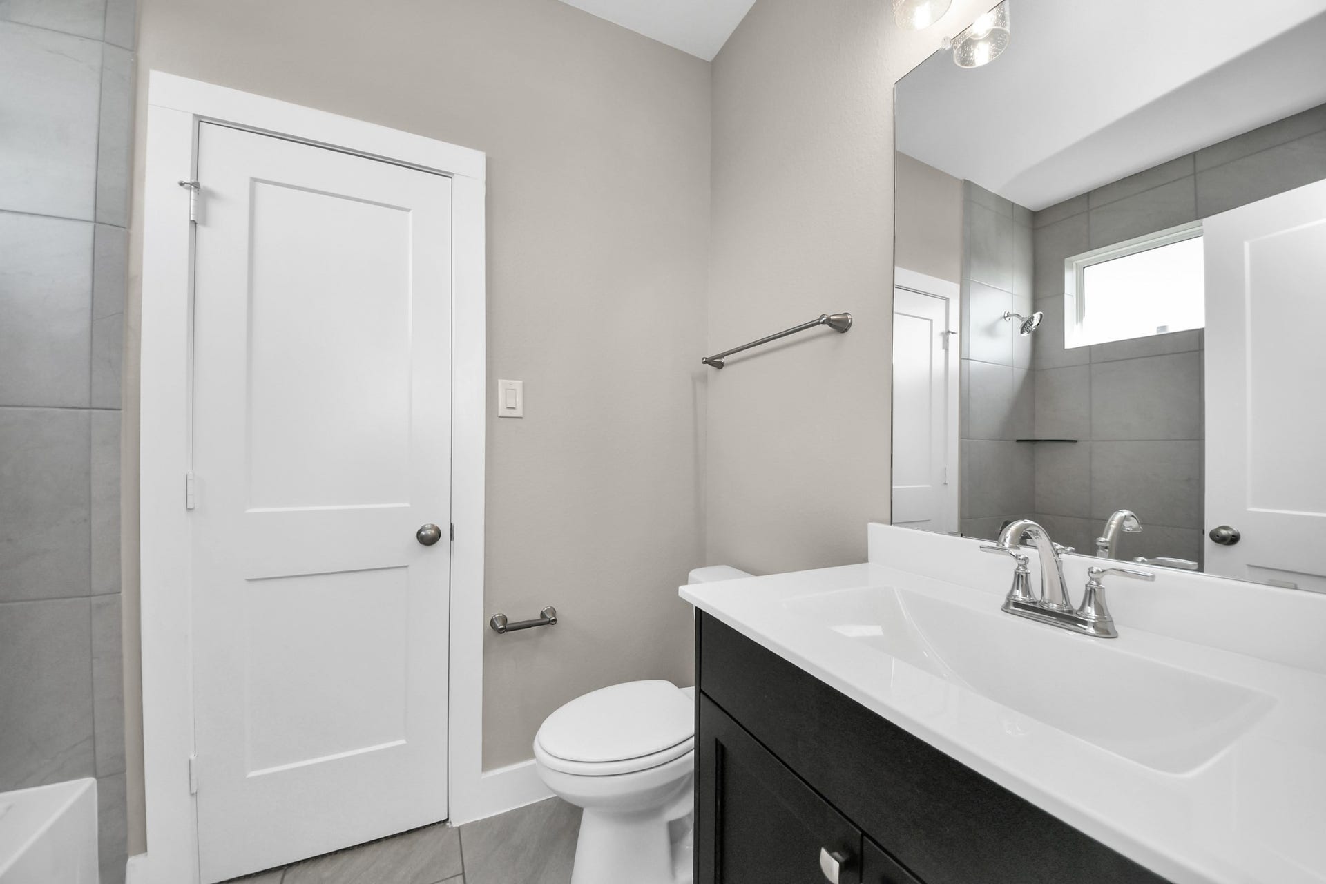 Secondary bathroom