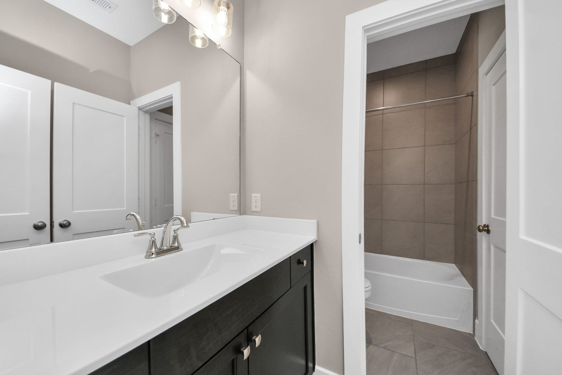 Secondary bathroom