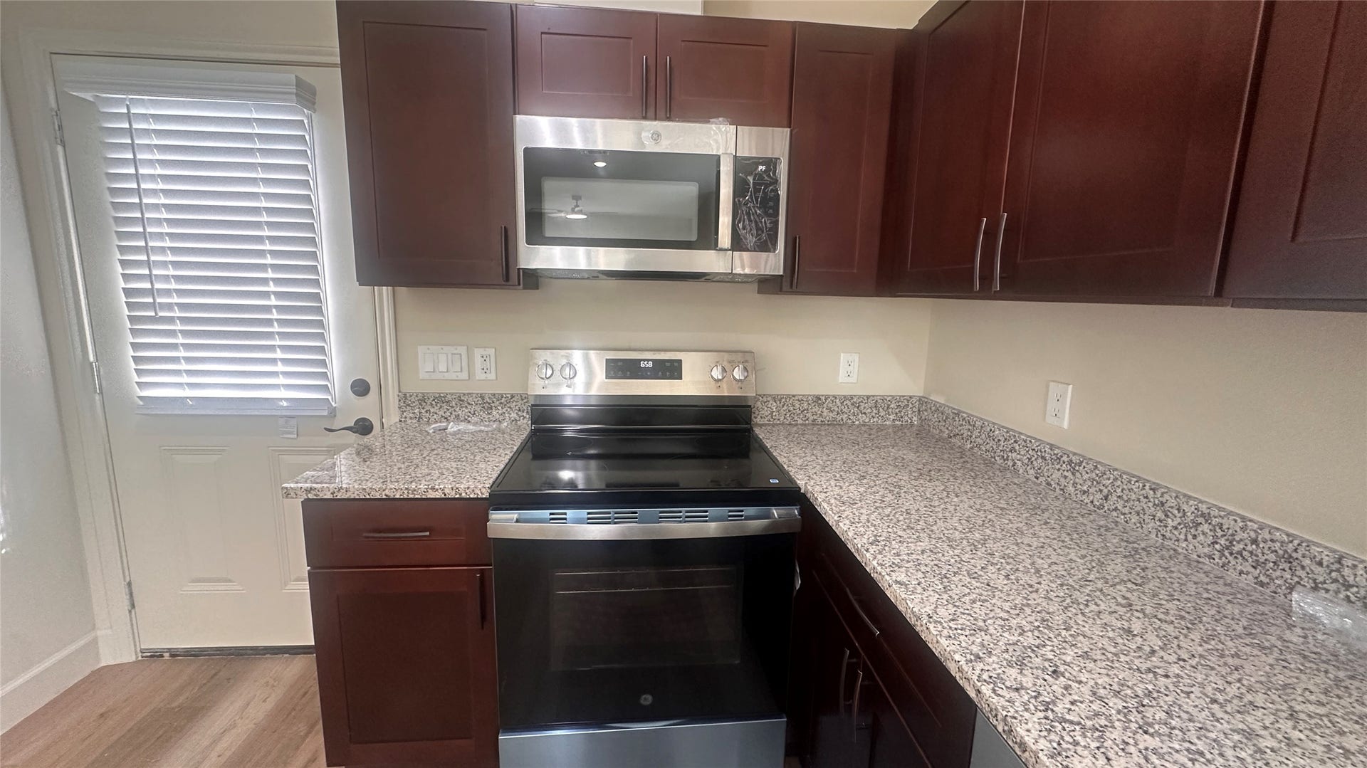 500 Legacy, #502, Alvin, TX 77511 500 Legacy, #502, Alvin, TX 77511