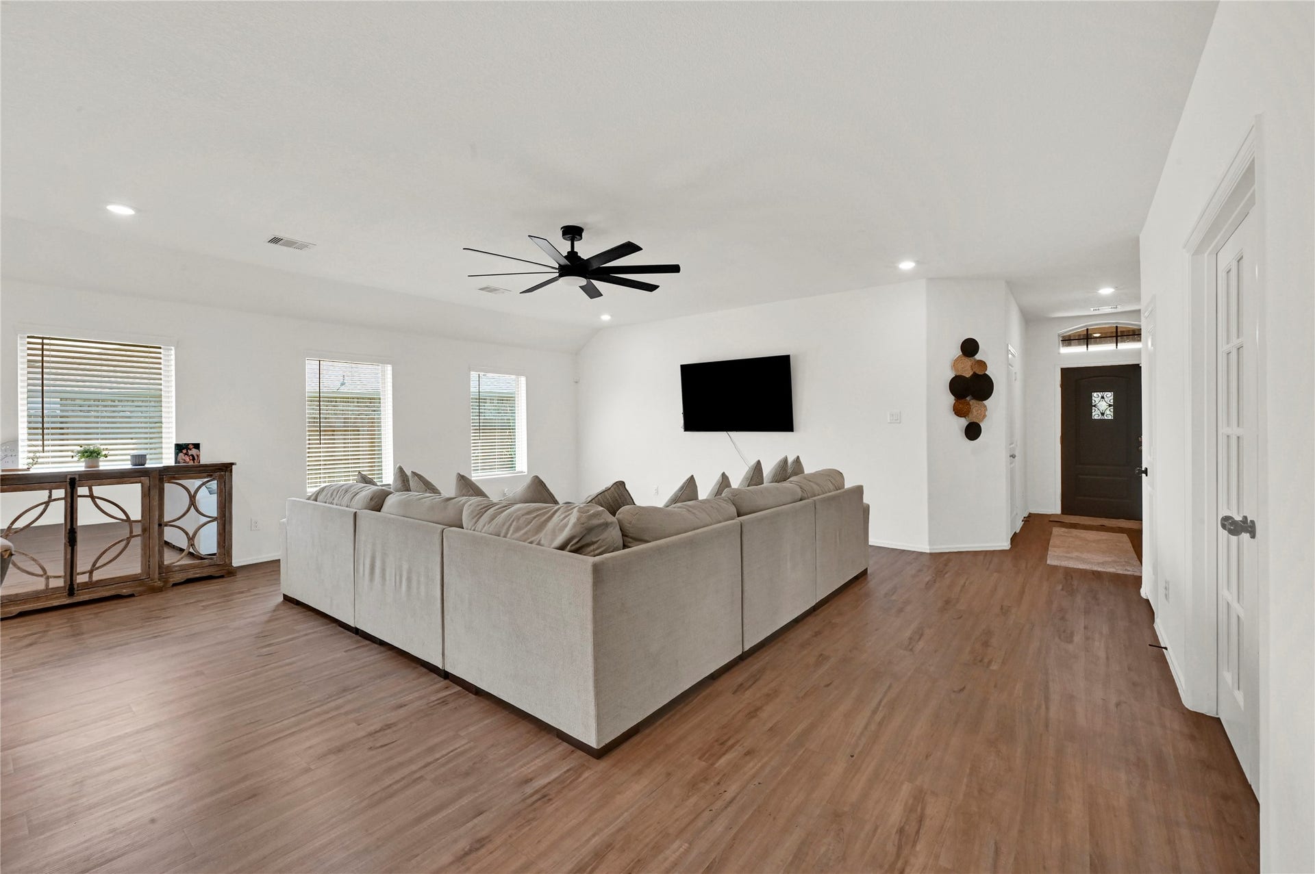 4802 Penton Meadow Lane, Rosharon, TX 77583 4802 Penton Meadow Lane, Rosharon, TX 77583
