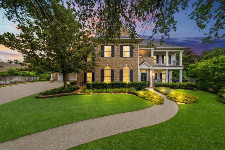 Property photo for 18 Dappled Sun Place, The Woodlands, TX