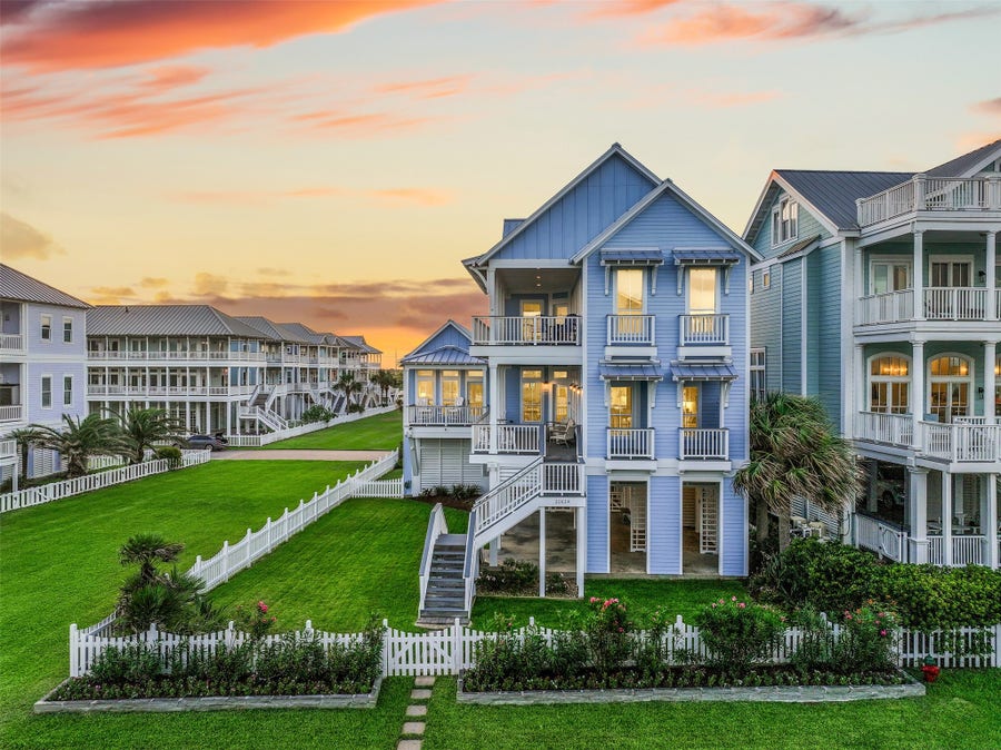 Property photo for 11614 Beachside, Galveston, TX