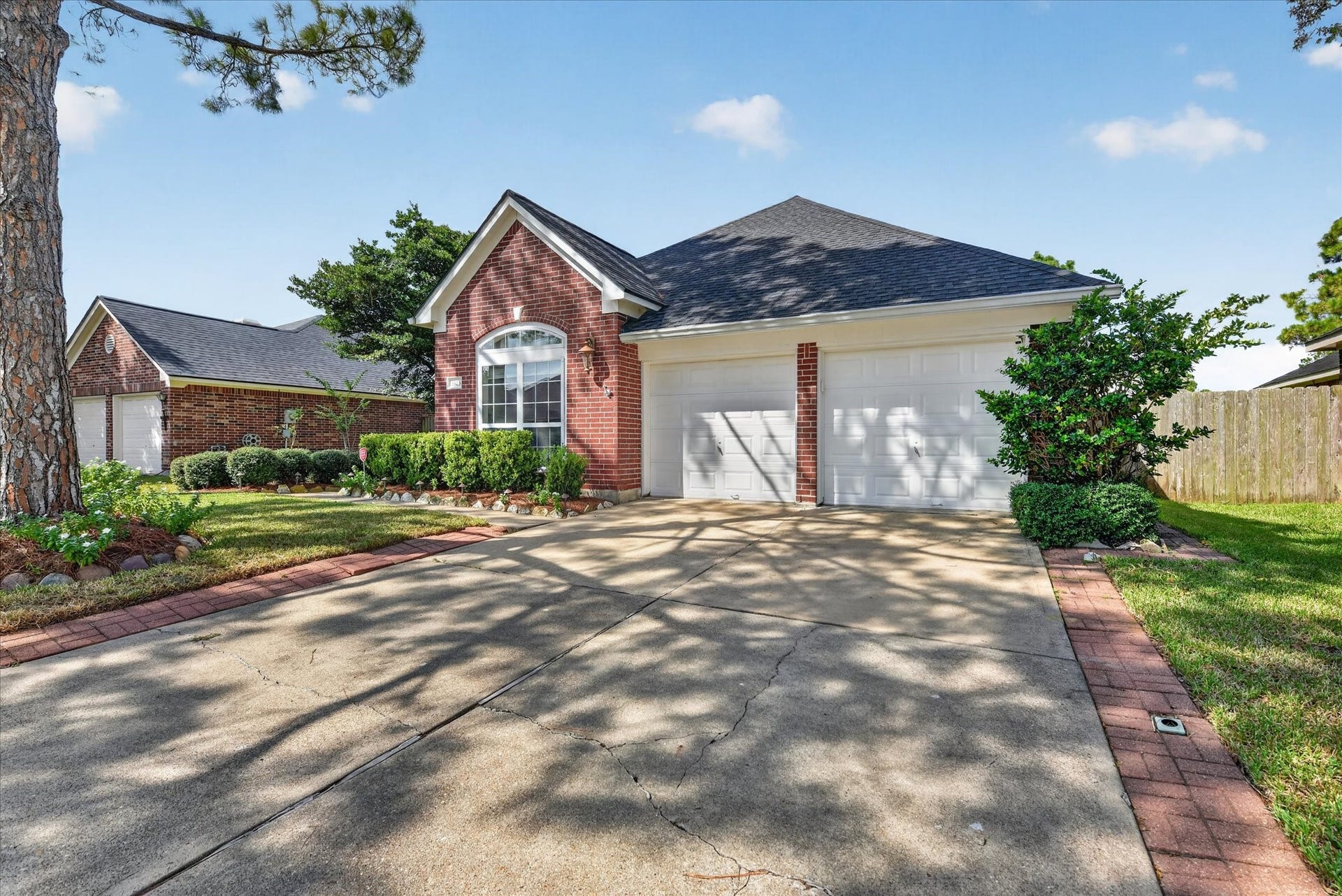 3523 Paigewood Drive, Pearland, TX 77584 3523 Paigewood Drive, Pearland, TX 77584
