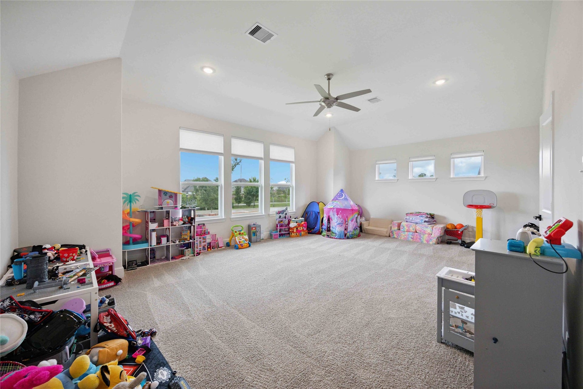 9911 Regal Bend Drive, Missouri City, TX 77459 9911 Regal Bend Drive, Missouri City, TX 77459