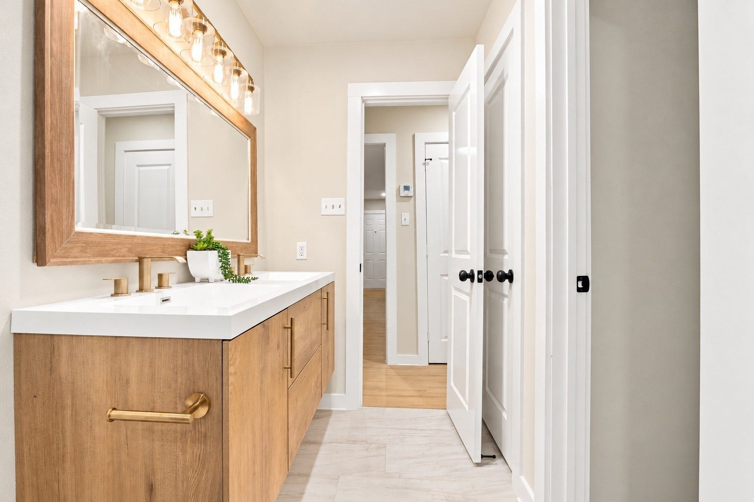 Another angle of the primary bathroom!