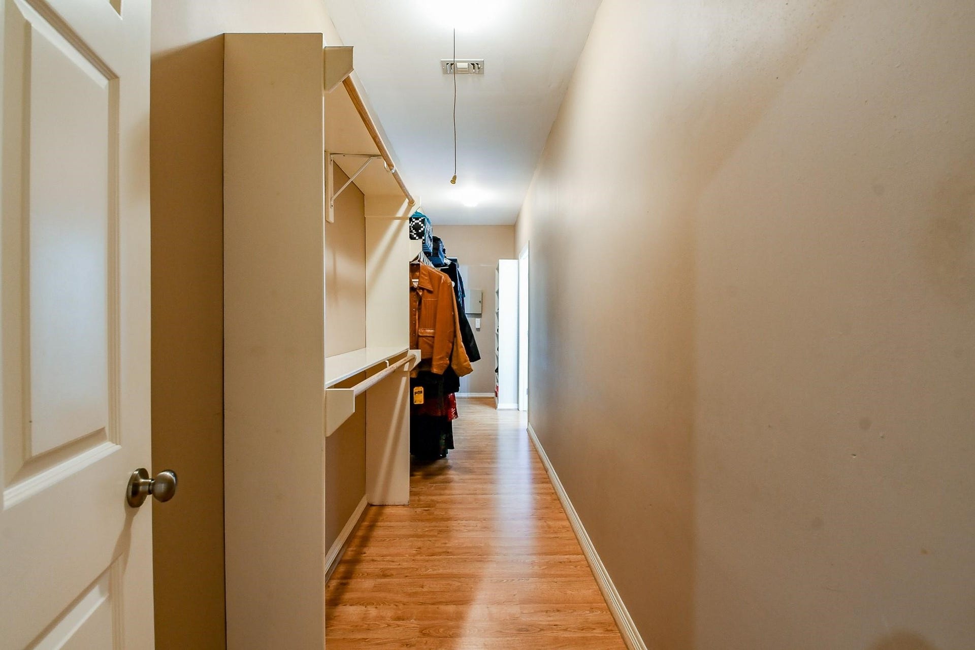 22035 Buescher Road, Tomball, TX 77377 Massive walk-in closet in the primary house