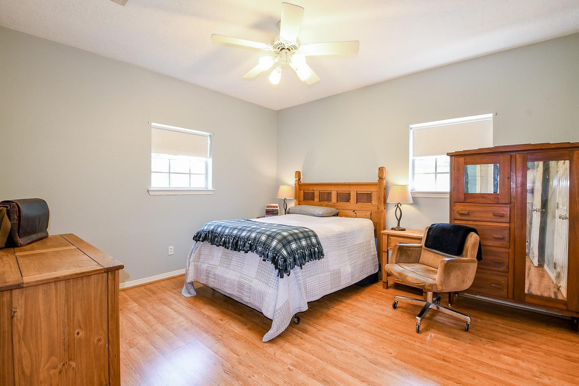 22035 Buescher Road, Tomball, TX 77377 Third bedroom in the primary house