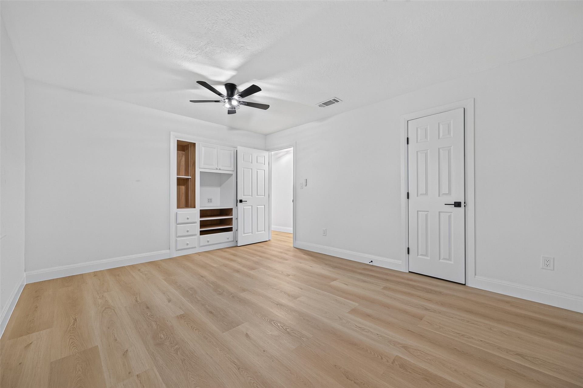 3811 Empress Lane, Richmond, TX 77406 Bedroom 1 upstairs