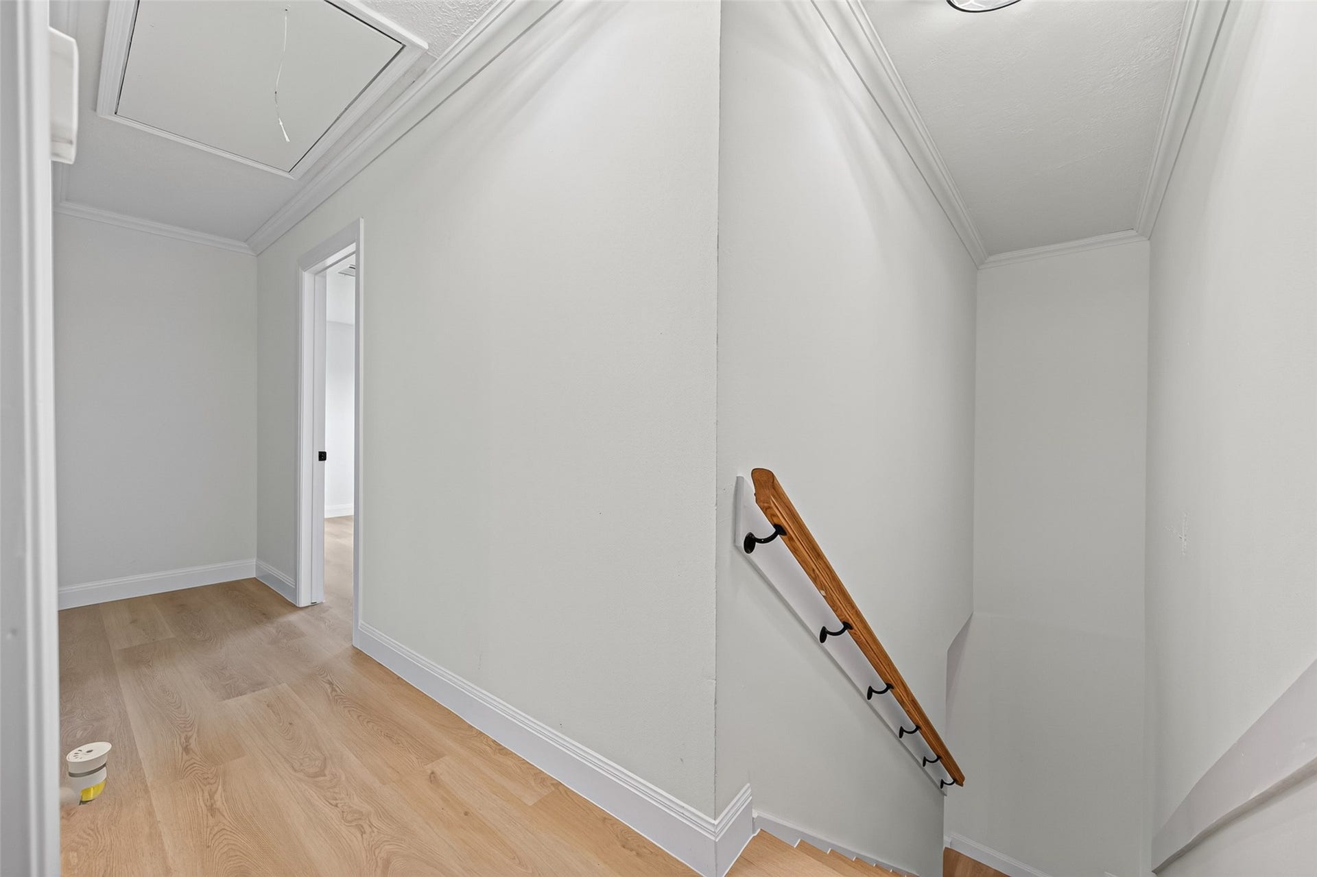 3811 Empress Lane, Richmond, TX 77406 Hallway upstairs
