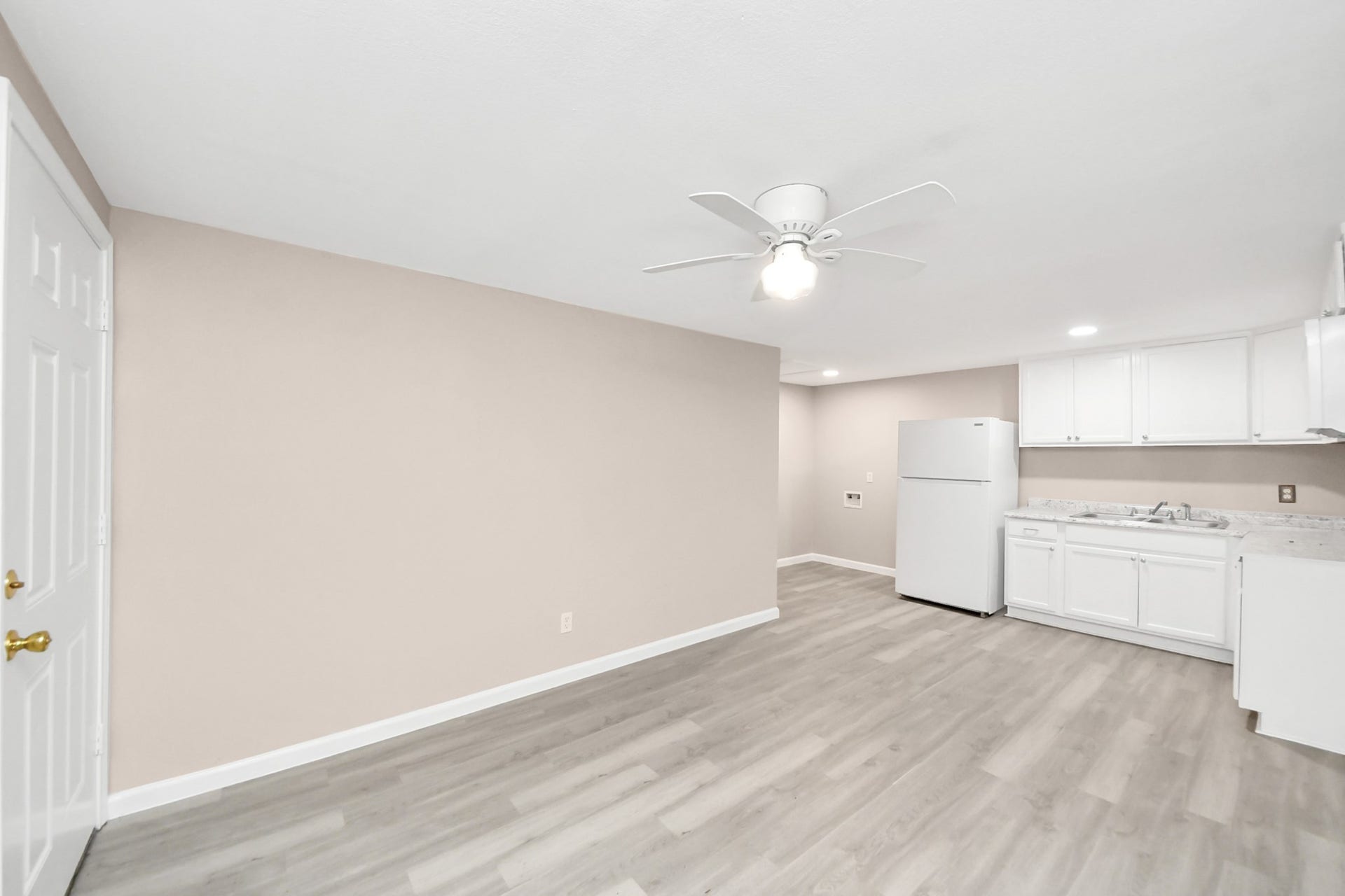 17111 River Road, #B, Channelview, TX 77530 17111 River Road, #B, Channelview, TX 77530