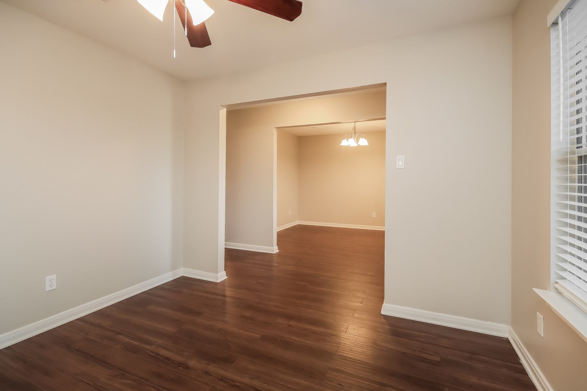 5016 Asia Lane, Dickinson, TX 77539 5016 Asia Lane, Dickinson, TX 77539
