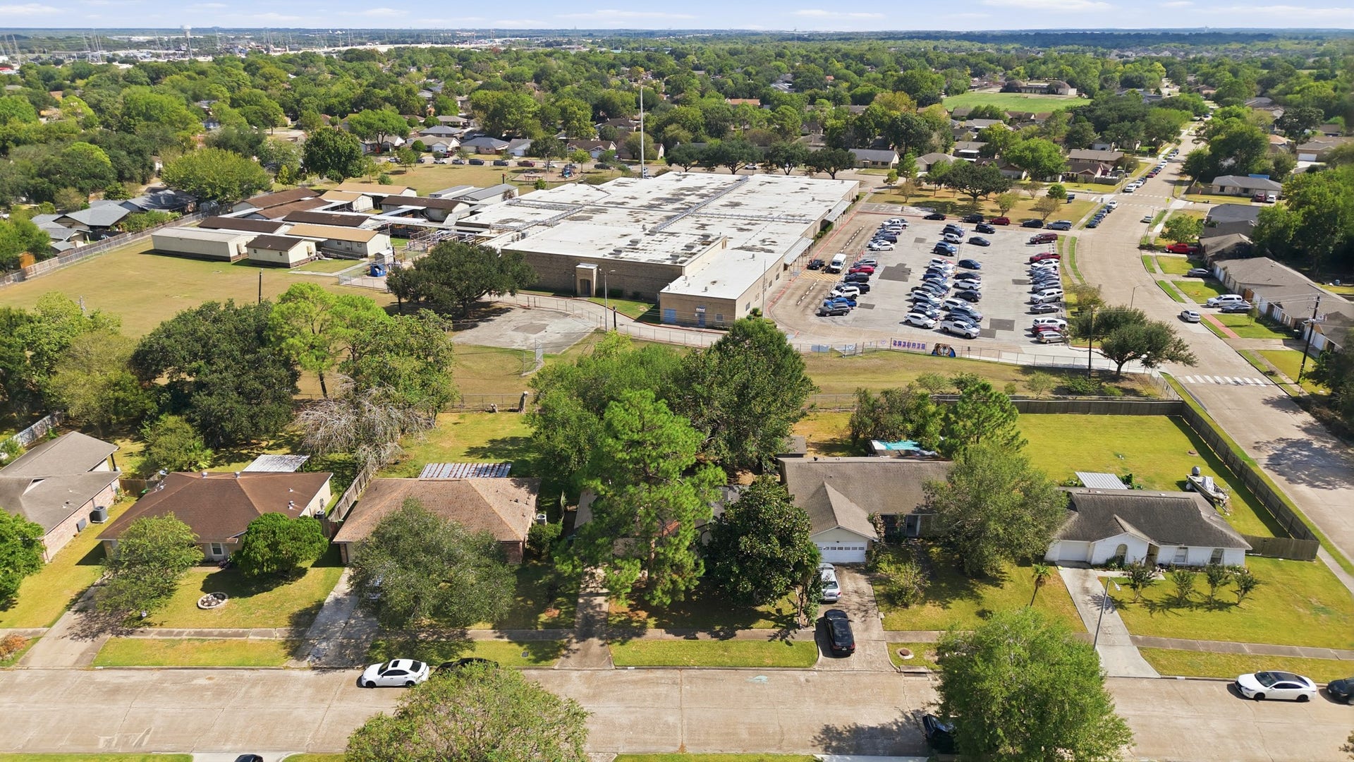 12510 White Plains Drive, Houston, TX 77089 Aerial view of home