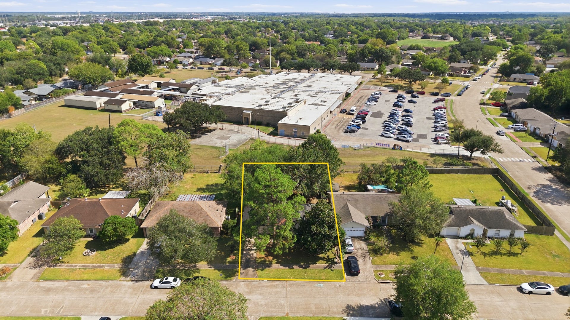 12510 White Plains Drive, Houston, TX 77089 Aerial view of home