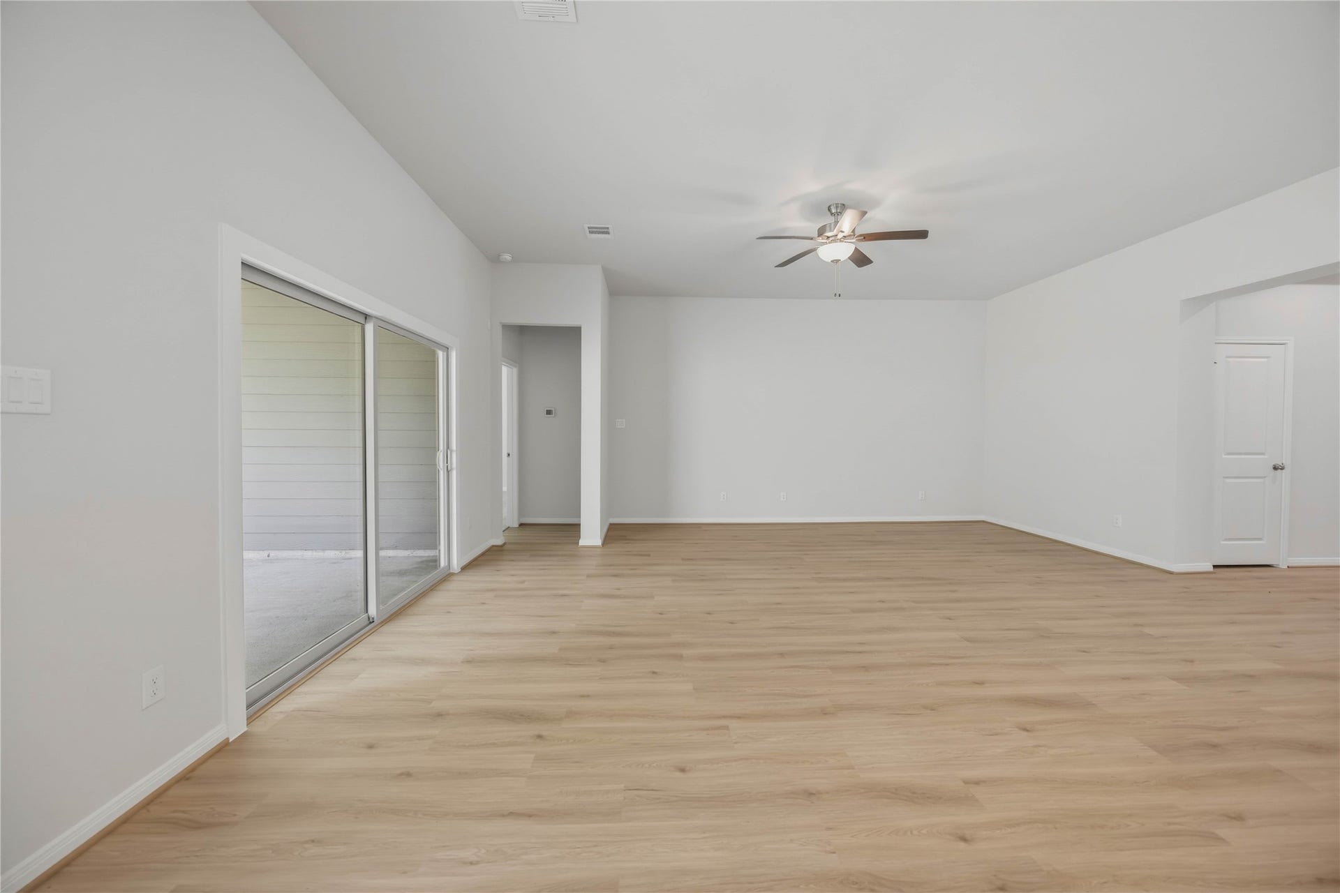 2830 River Juniper Lane, Crosby, TX 77532 2830 River Juniper Lane, Crosby, TX 77532