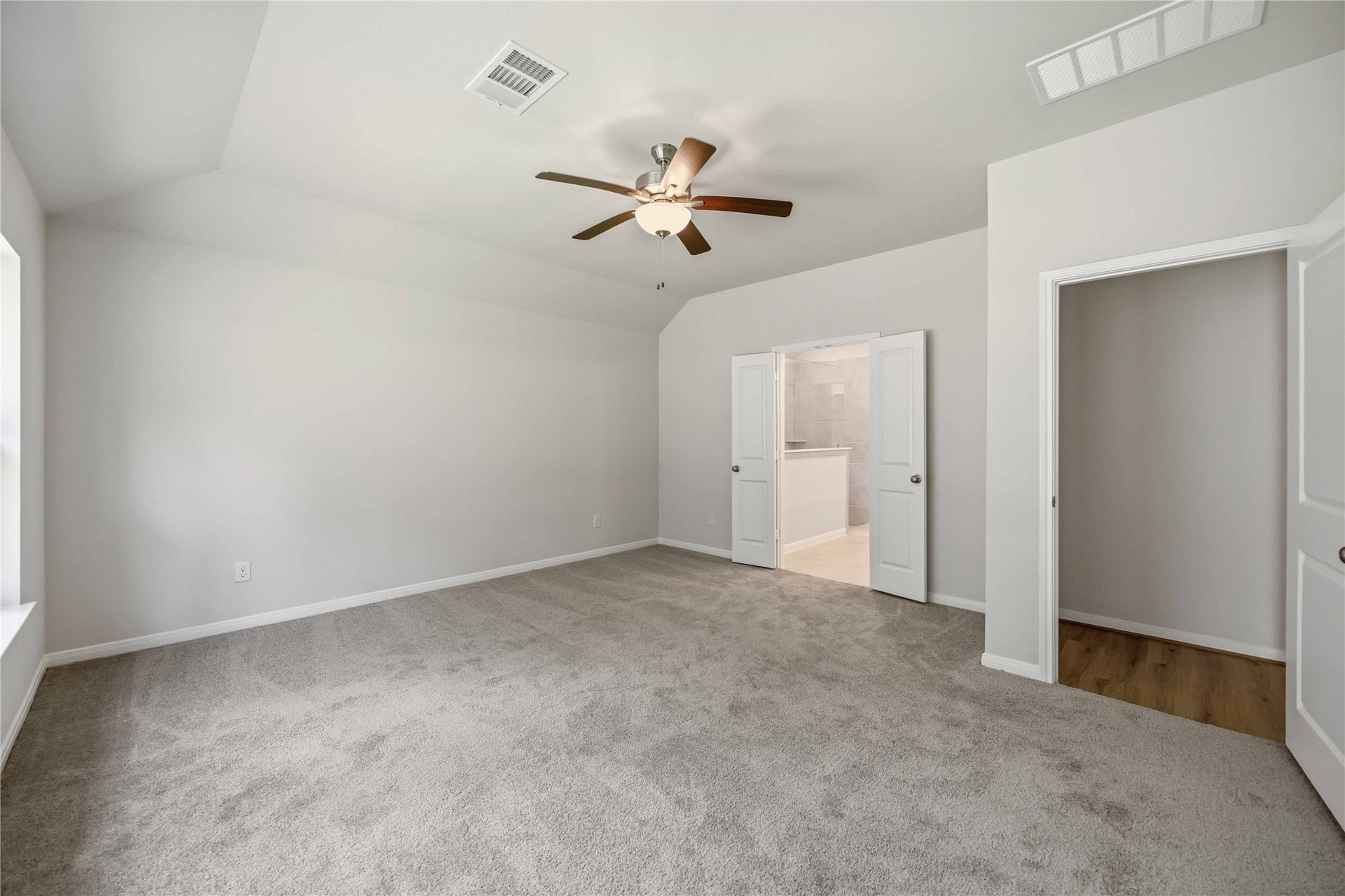 2830 River Juniper Lane, Crosby, TX 77532 2830 River Juniper Lane, Crosby, TX 77532
