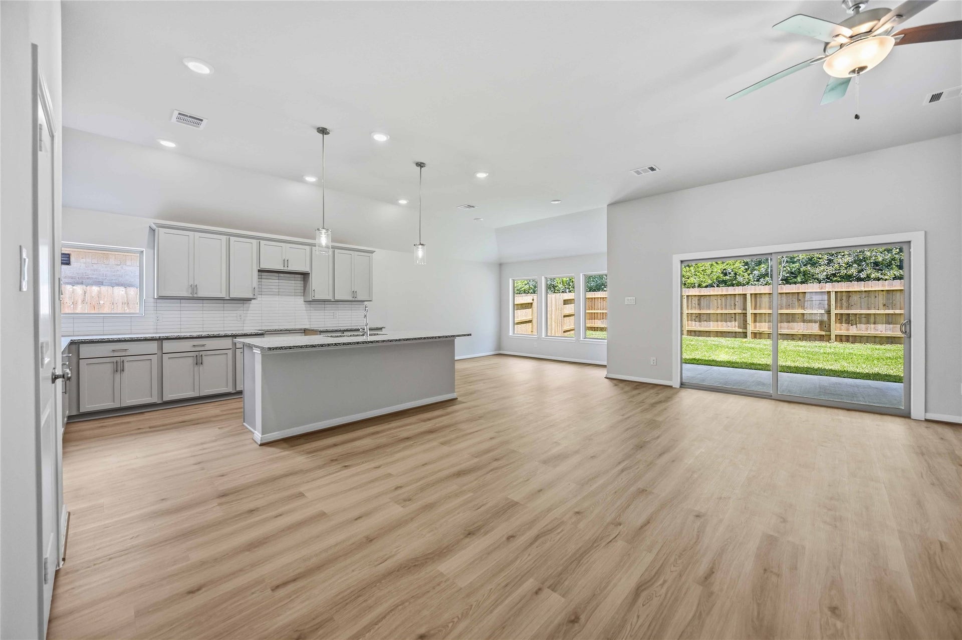 2830 River Juniper Lane, Crosby, TX 77532 2830 River Juniper Lane, Crosby, TX 77532