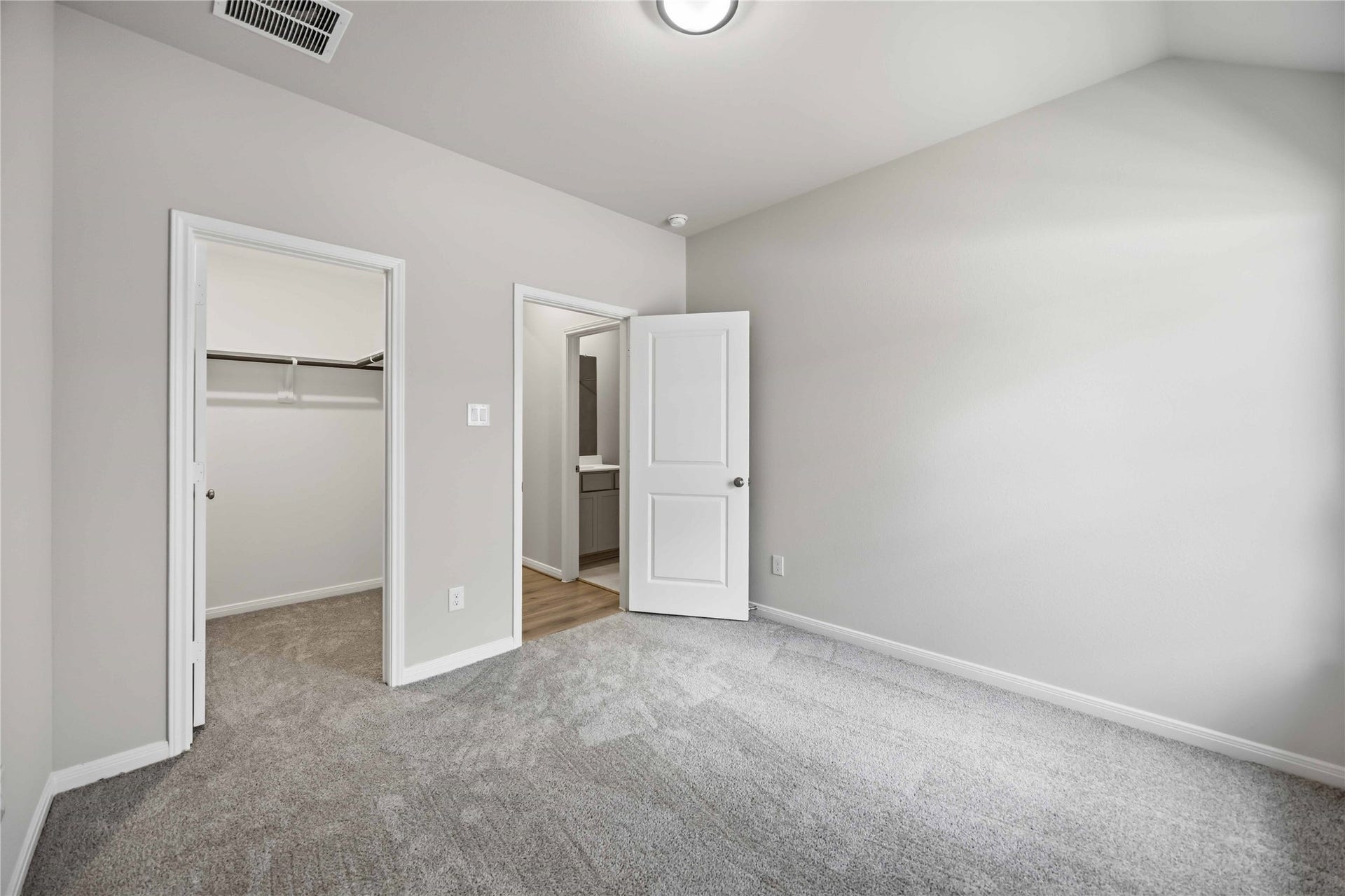 2830 River Juniper Lane, Crosby, TX 77532 2830 River Juniper Lane, Crosby, TX 77532