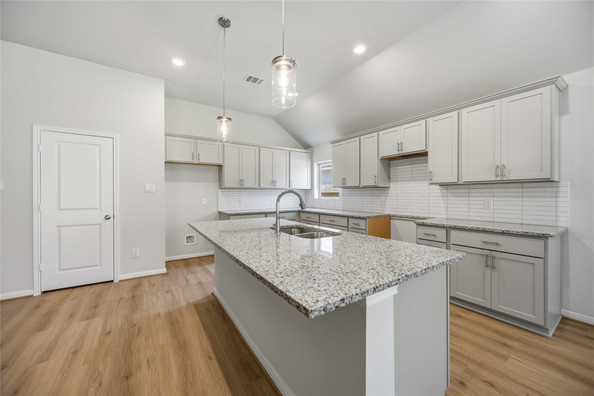 2830 River Juniper Lane, Crosby, TX 77532 2830 River Juniper Lane, Crosby, TX 77532