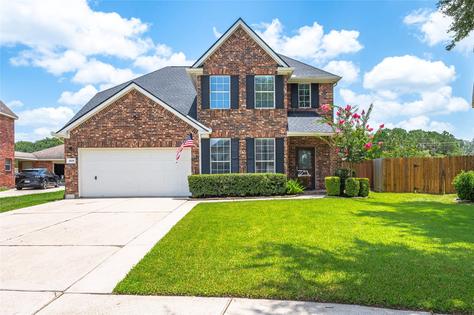 3829 Houston Lake Drive, Pearland, TX 77581 3829 Houston Lake Drive, Pearland, TX 77581