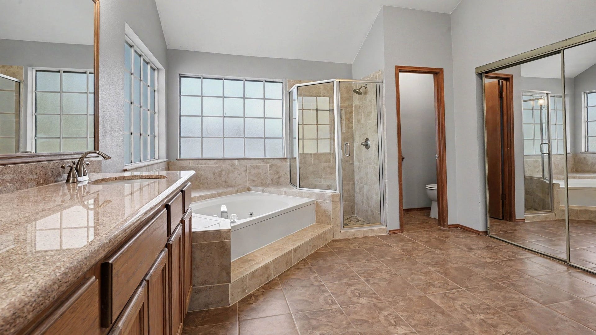 2017 Dublin Drive, Deer Park, TX 77536 Primary Bath