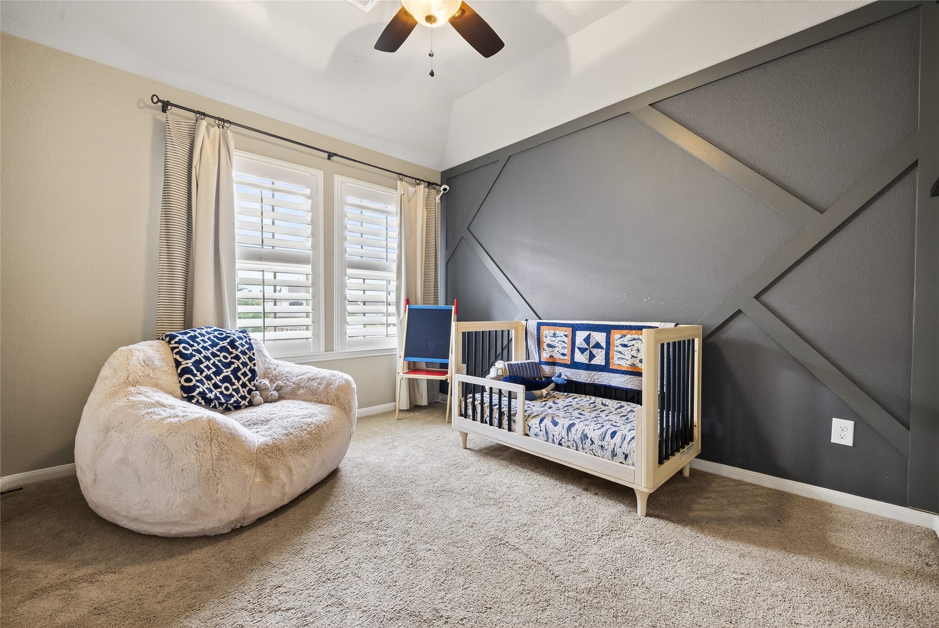 7907 Augusta Creek Court, Spring, TX 77389 3rd secondary bedroom overlooking the front estate.