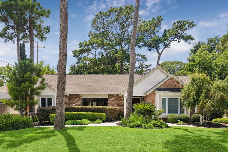 Property photo for 4615 Golf Drive, Houston, TX