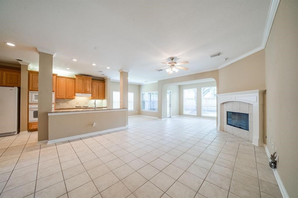 3303 Ashland Grove Lane, Sugar Land, TX 77498