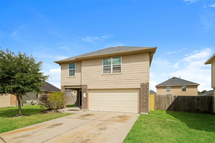 Property photo for 2411 Sailors Way, Houston, TX