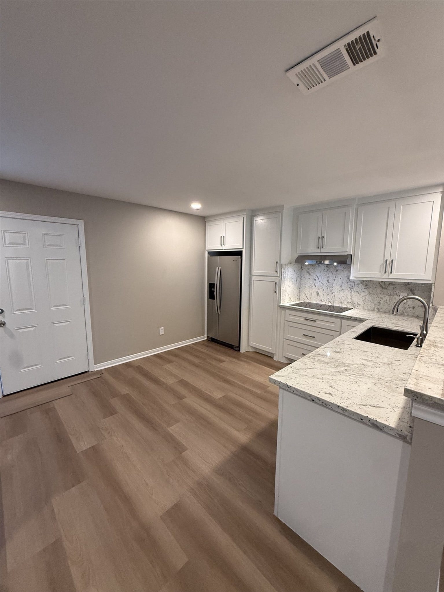 6633 W 43rd Street, Houston, TX 77092