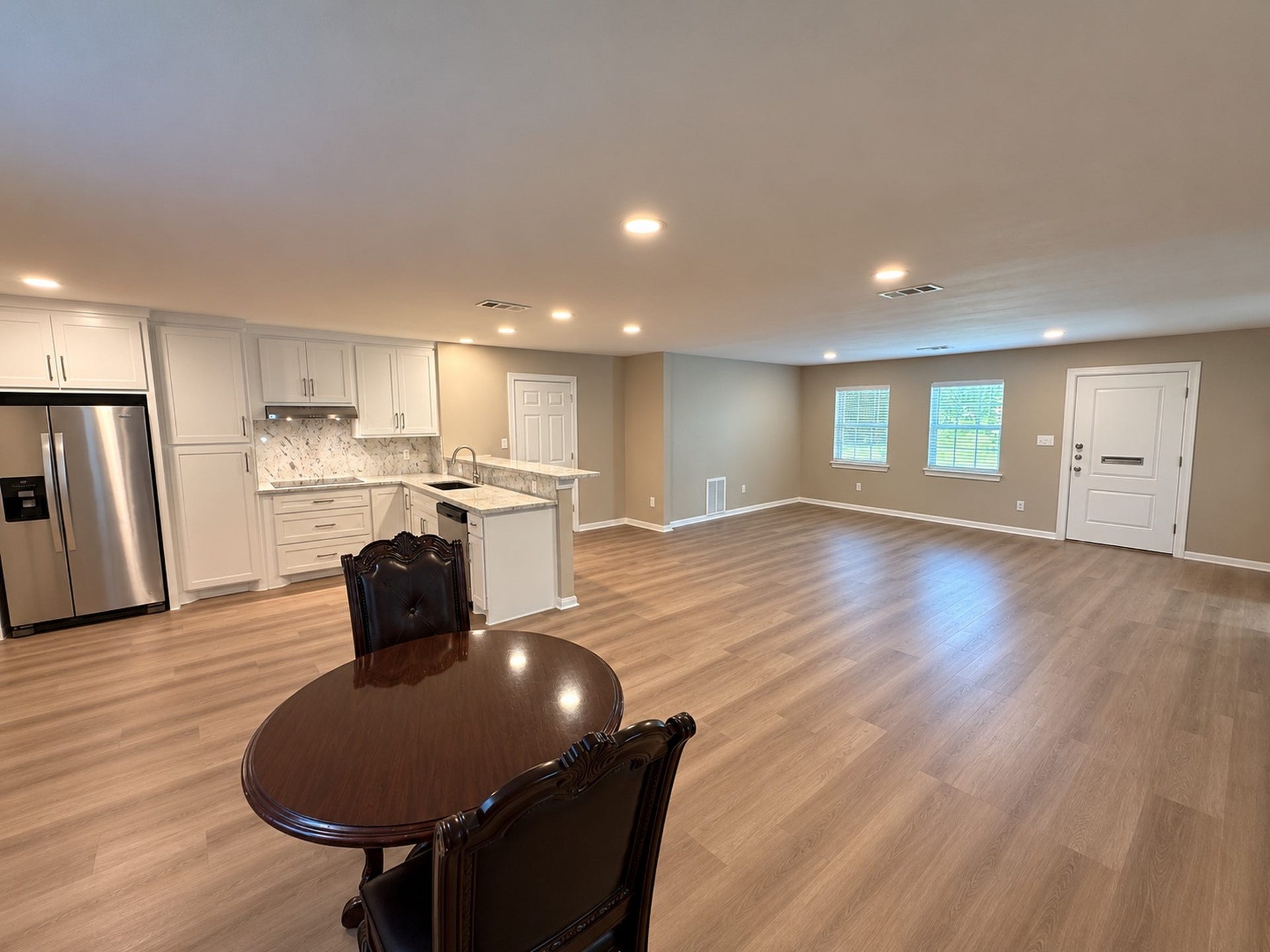 6633 W 43rd Street, Houston, TX 77092