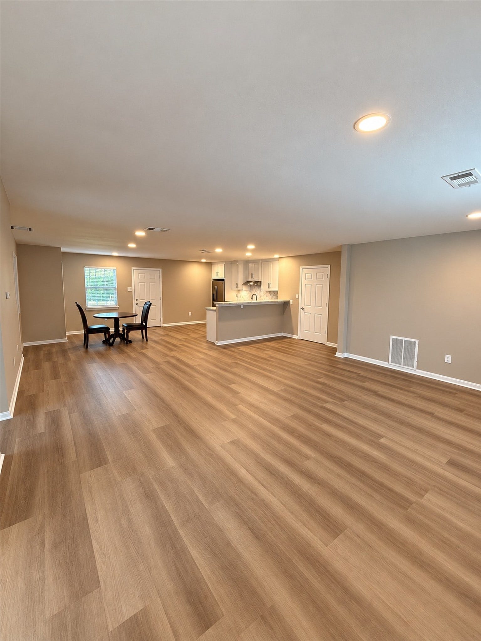 6633 W 43rd Street, Houston, TX 77092