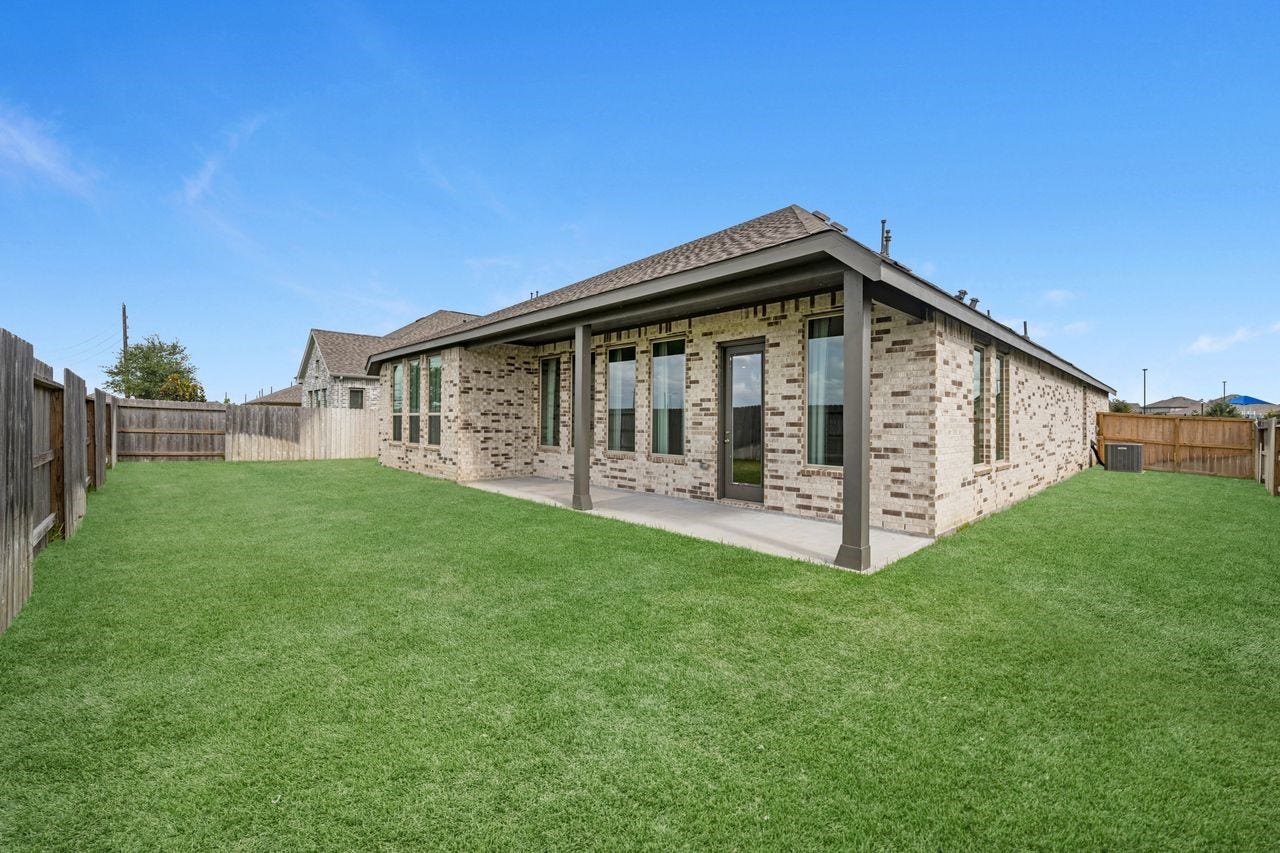 8746 Jade Hill Drive, Rosharon, TX 77583