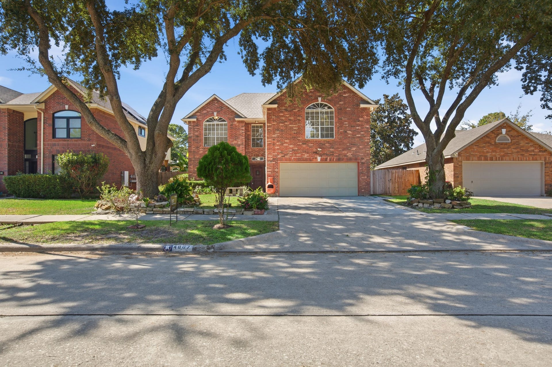 4807 Silver Fox Drive, Houston, TX 77066 4807 Silver Fox Drive, Houston, TX 77066