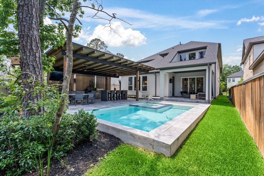 Property photo for 28 Clearview Terrace Place, Tomball, TX