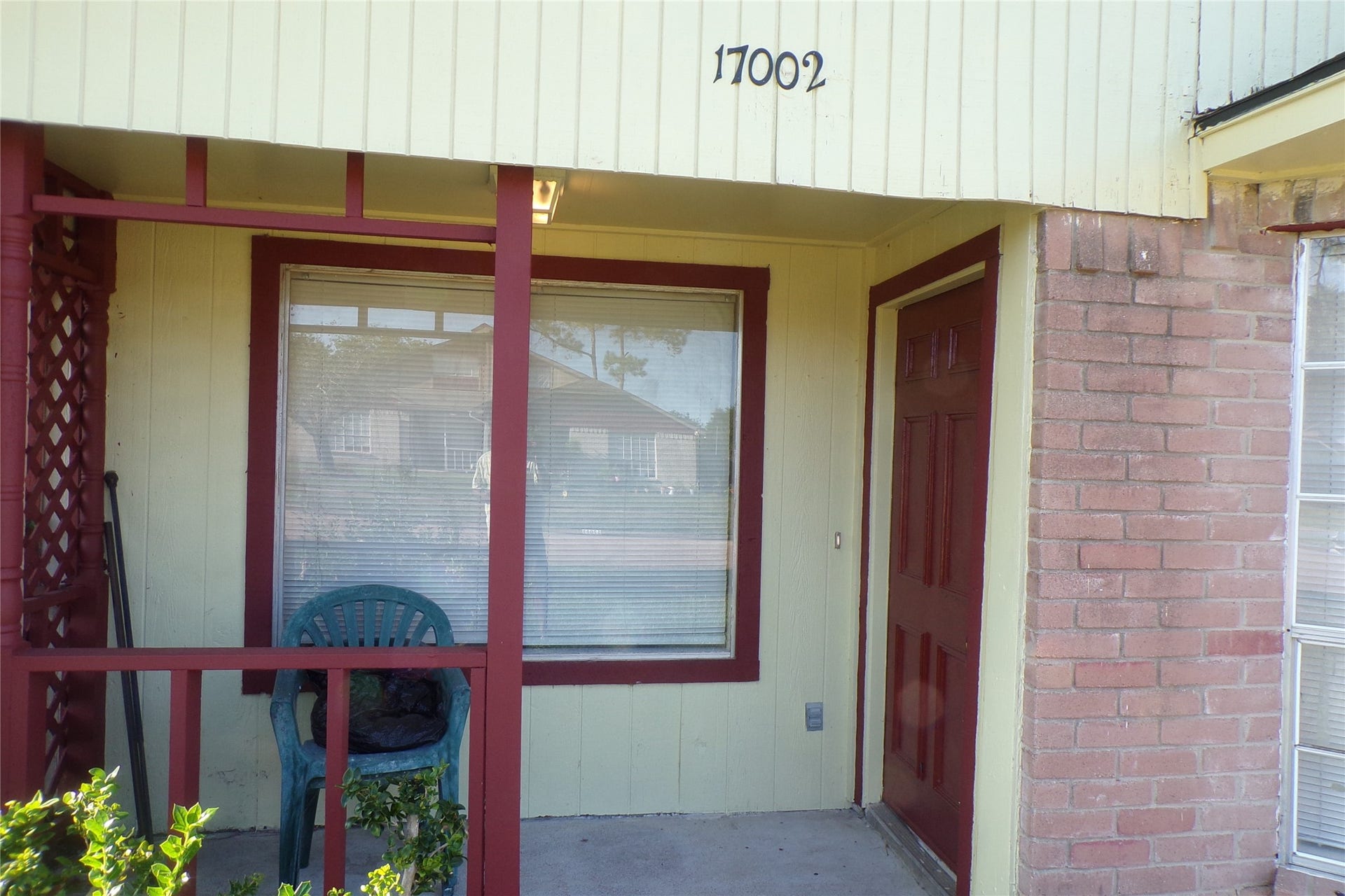 17002 Pastoria Drive, Houston, TX 77083 17002 Pastoria Drive, Houston, TX 77083