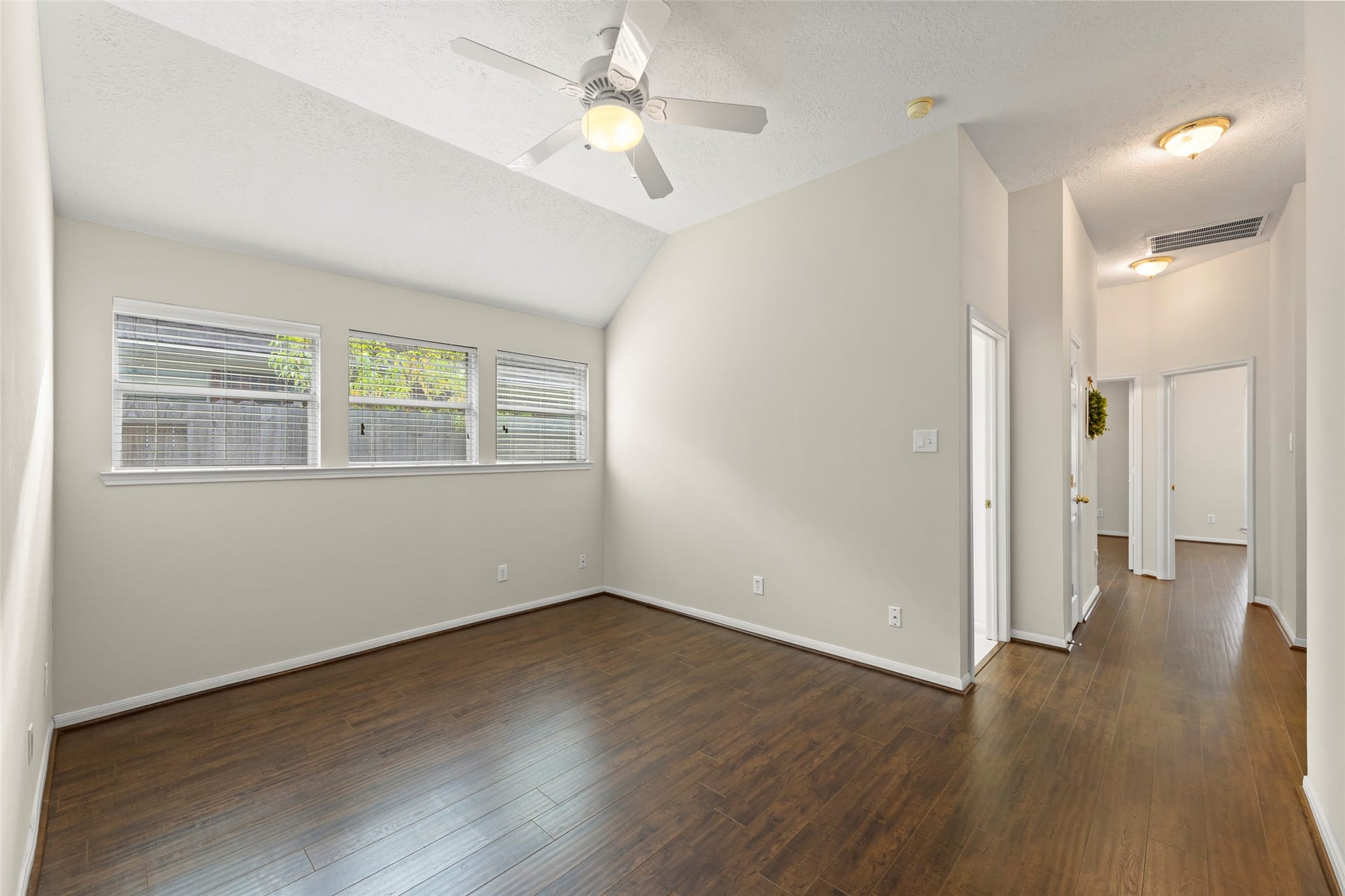 12322 Aspen Lane, Stafford, TX 77477 12322 Aspen Lane, Stafford, TX 77477
