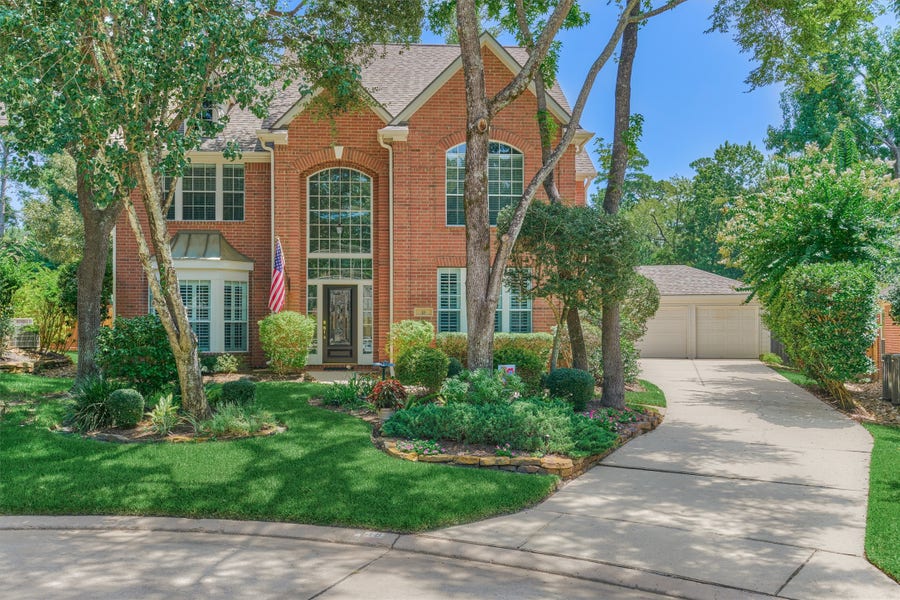 Property photo for 18 Split Rail Place, The Woodlands, TX