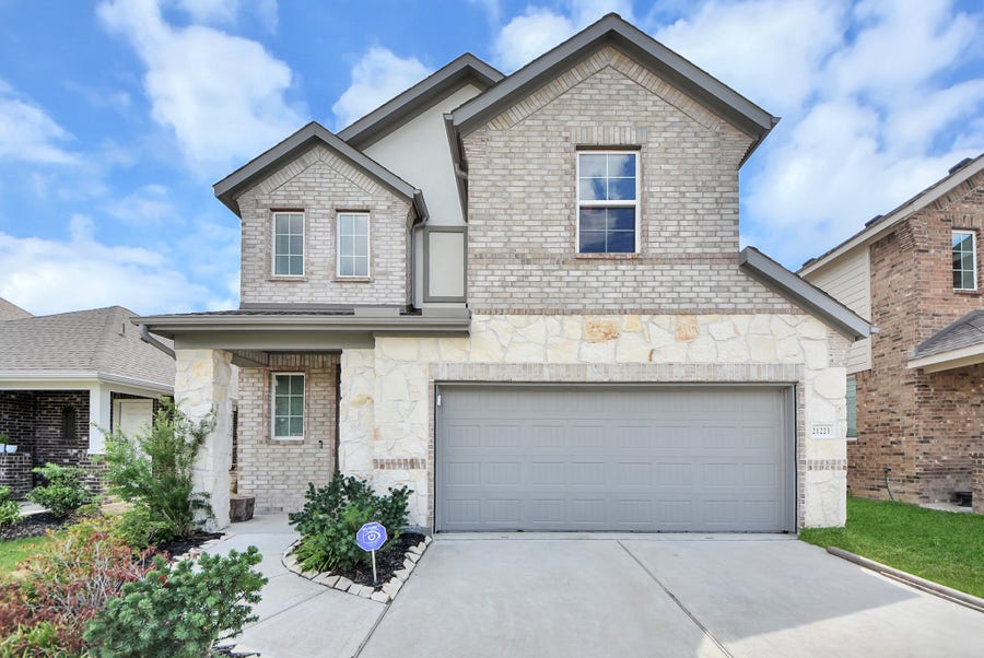Property photo for 21223 Shore Bluff Drive, Cypress, TX