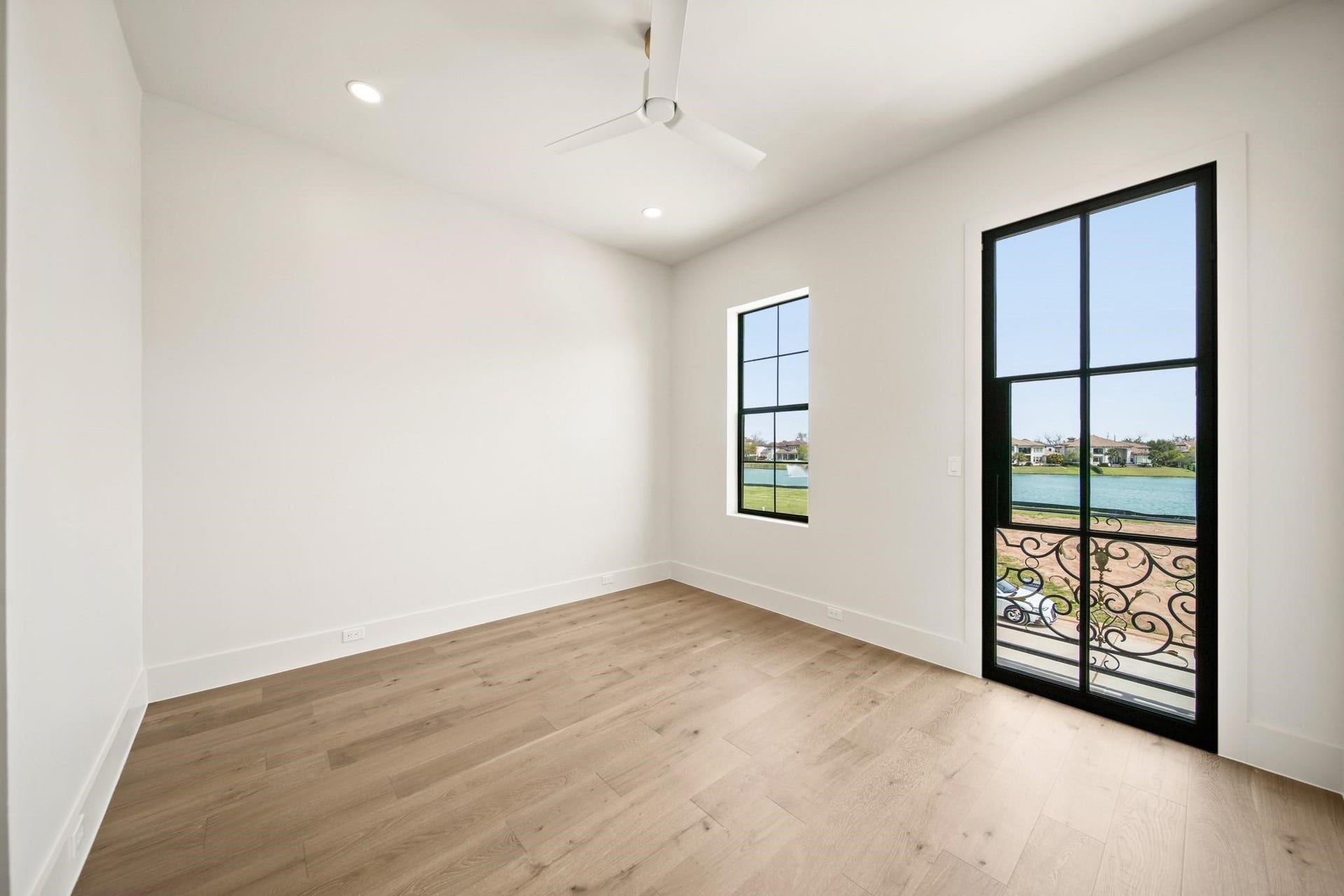 4707 Sunset Circle, Sugar Land, TX 77479 4707 Sunset Circle, Sugar Land, TX 77479