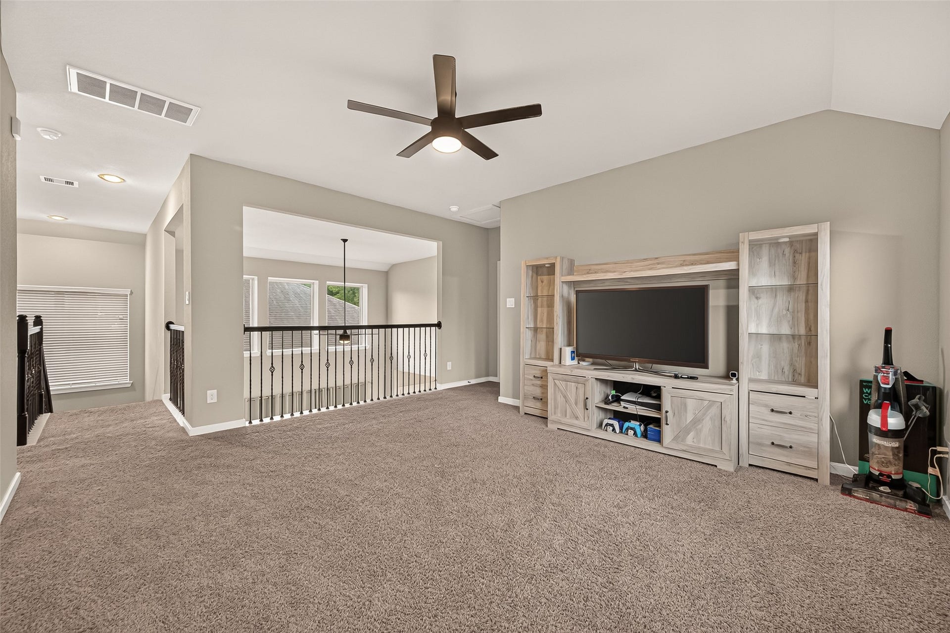 16895 Ramsay Cascades Drive, Humble, TX 77346 16895 Ramsay Cascades Drive, Humble, TX 77346